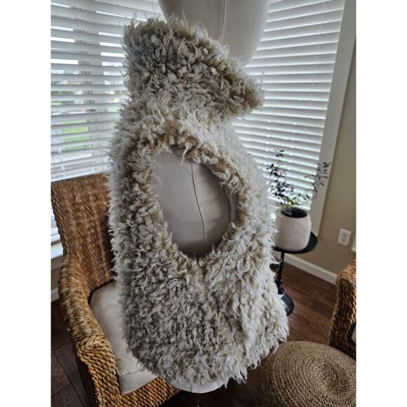 Anthropologie Faux Shearling Fur Vest Toggle Sherpa Teddy Sweater Women's Size S - Picture 5 of 13
